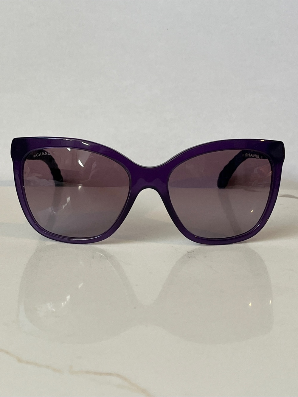 Authentic CHANEL Purple Sunglasses with blue leather quilted temples 5288-Q